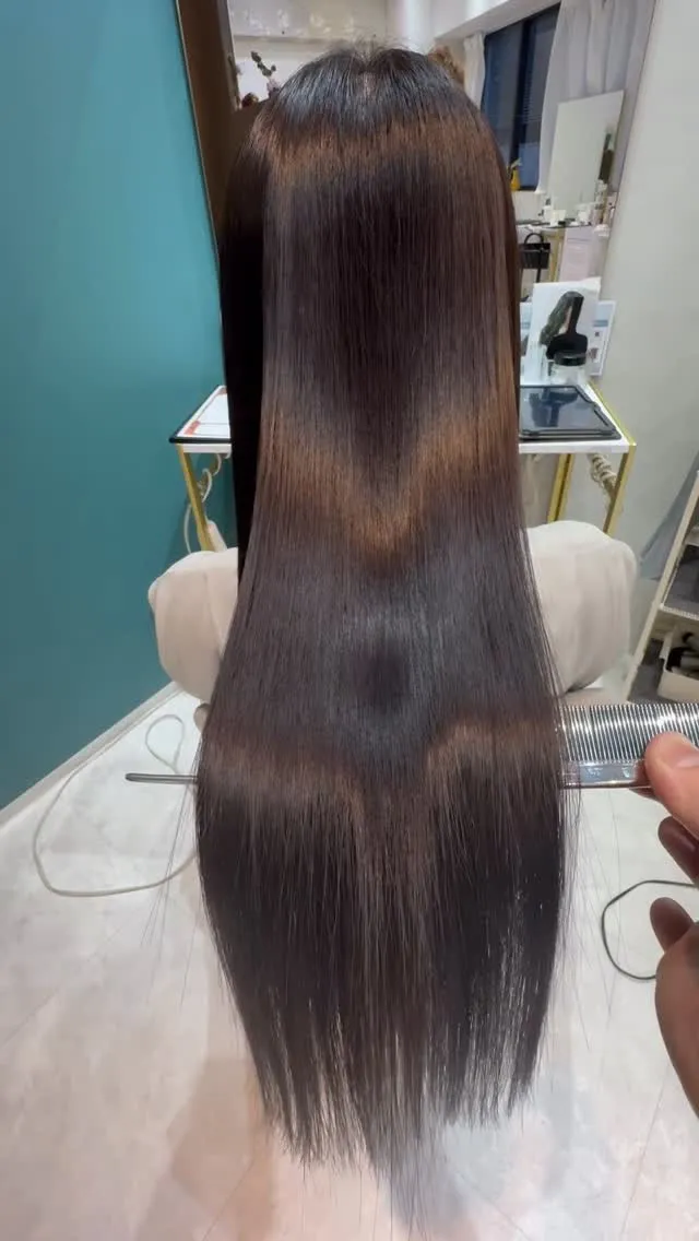 縮毛矯正より優しい美髪矯正でナチュラルな艶髪の仕上がりに【髪質改善/美髪矯正/渋谷/美容院】